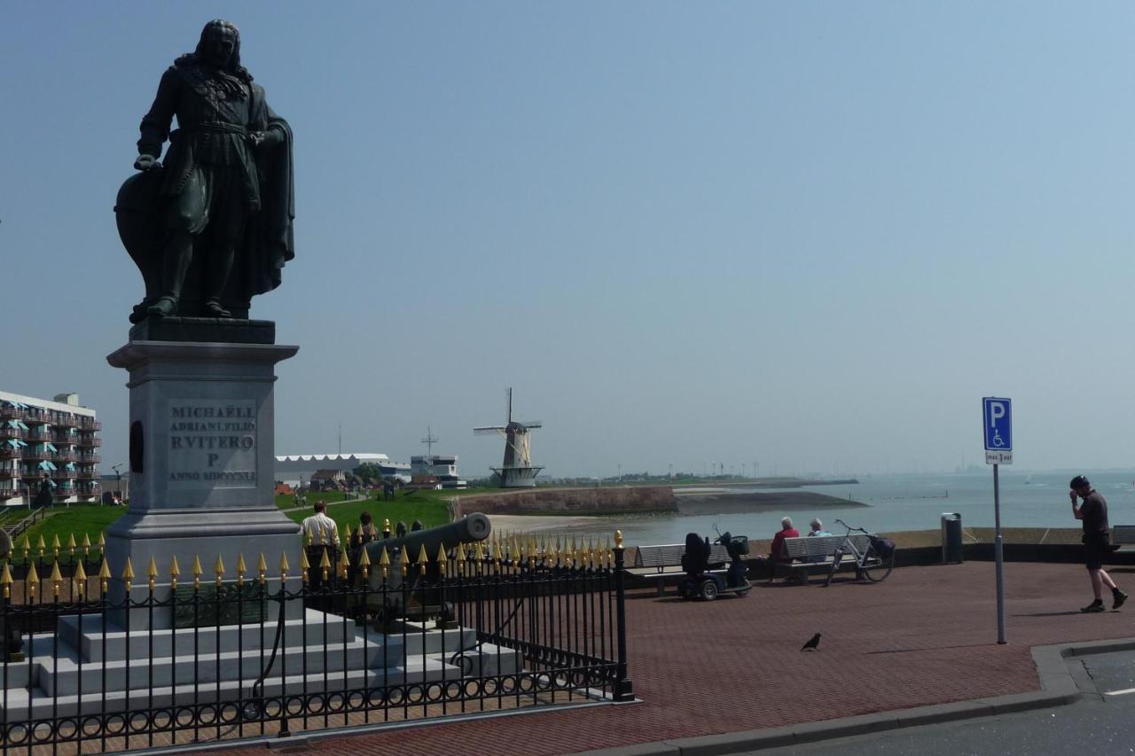 Rijksmonument Havenzicht, Met Zeezicht, Ligging Direct Aan Zee En Centrum Vlissingen Esterno foto